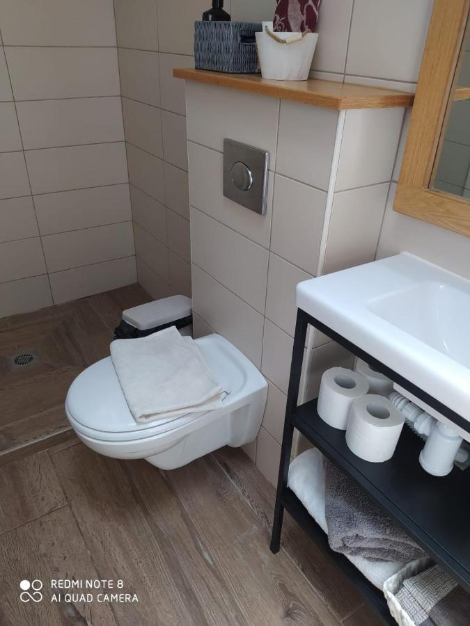 קדמת צבי Villa Luaran gambar
