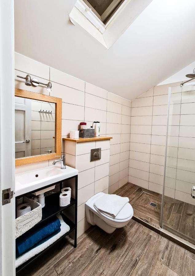 קדמת צבי Villa Luaran gambar